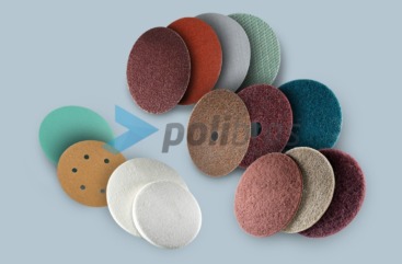 Discos de Fixação Rápida, de Lixa com diversos materiais e suportes, ou de Malha Abrasiva e Surface Conditioning com diversos materiais abrasivos e grãos.