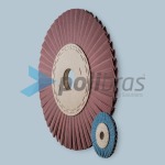 Discos de V em Lixa, da categoria Abrasivos da Polibras. Permite furos com diversos tamanhos e forma. Lixas: Tela X e Tela J.