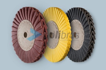 Discos em V de Tela e Malha Abrasiva - Polimento e Abrasivos, Polibras. Em tela ou malha abrasiva, permite furos com diversos tamanhos e formas.