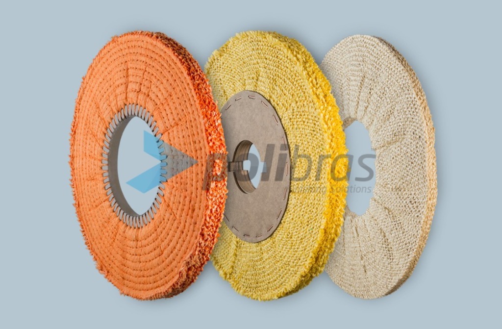 Discos Compactos ao Viés - da categoria Polimentos da Polibras. Em sisal ou sisal/tela, com grapa ou argola metálica. Permite diversos furos.