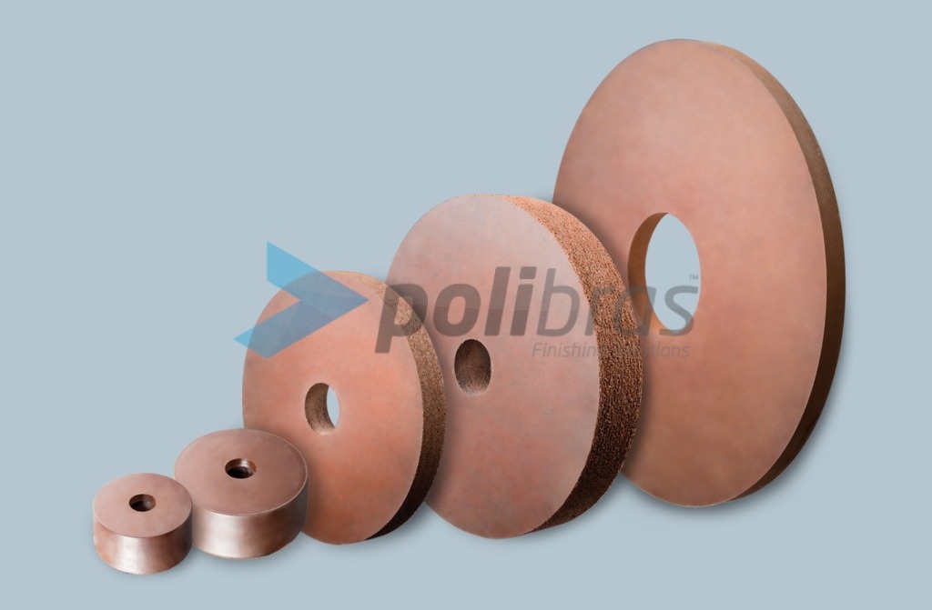 Mós Abrasivas e de Acabamento para acabamento de metal, com diâmetro, grão e formato a definir pelo cliente conforme as suas necessidades.